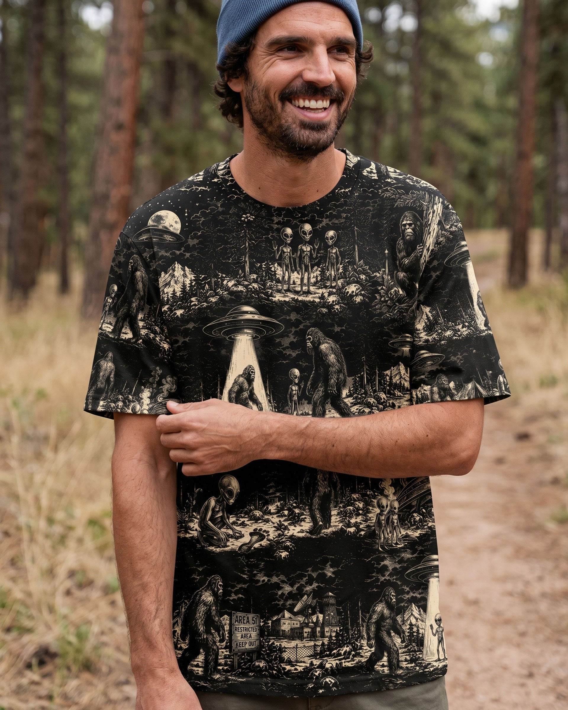 BIGFOOT ALIEN ALL OVER PRINT  - TLTW1306264