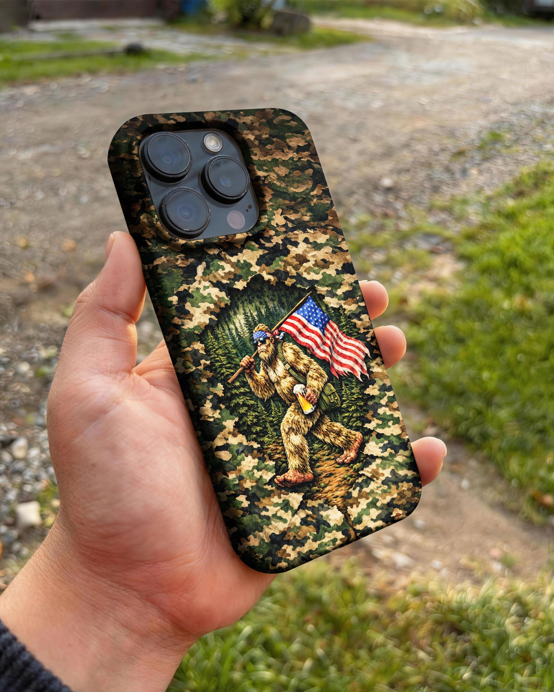 BIGFOOT WITH FLAG CAMOUFLAGE PHONE CASE - TLNT2004261