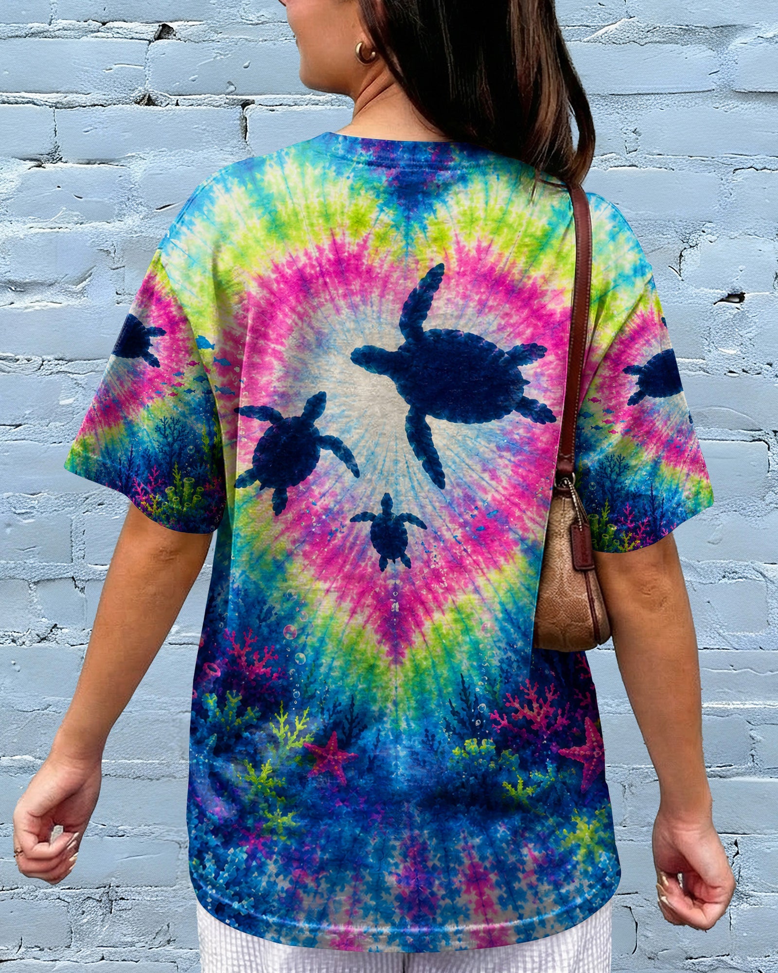 UNDERWATER TURTLES FAMILY HEART BURST ALL OVER PRINT  - TLNT2506261
