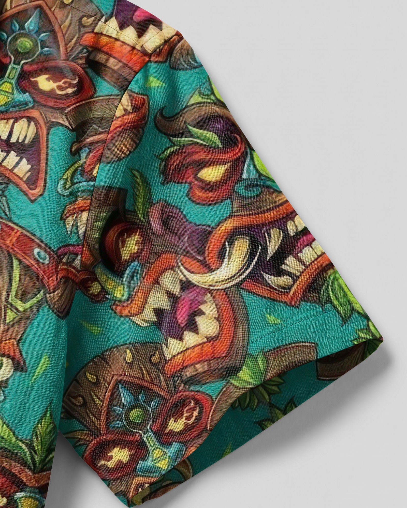 TIKI HEAD PATTERN CAMP SHIRT  - TLTW0107262