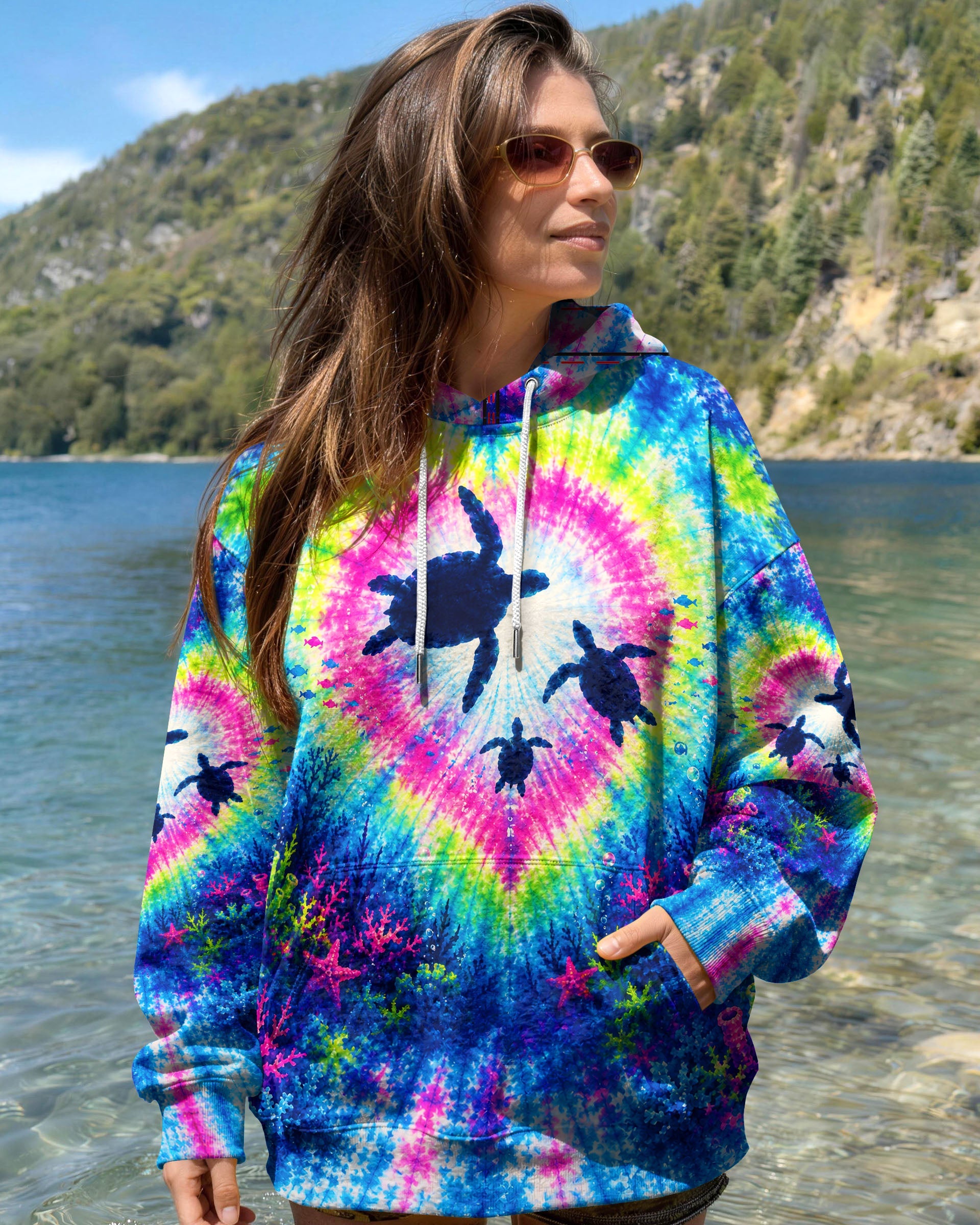 UNDERWATER TURTLES FAMILY HEART BURST ALL OVER PRINT  - TLNT2506261