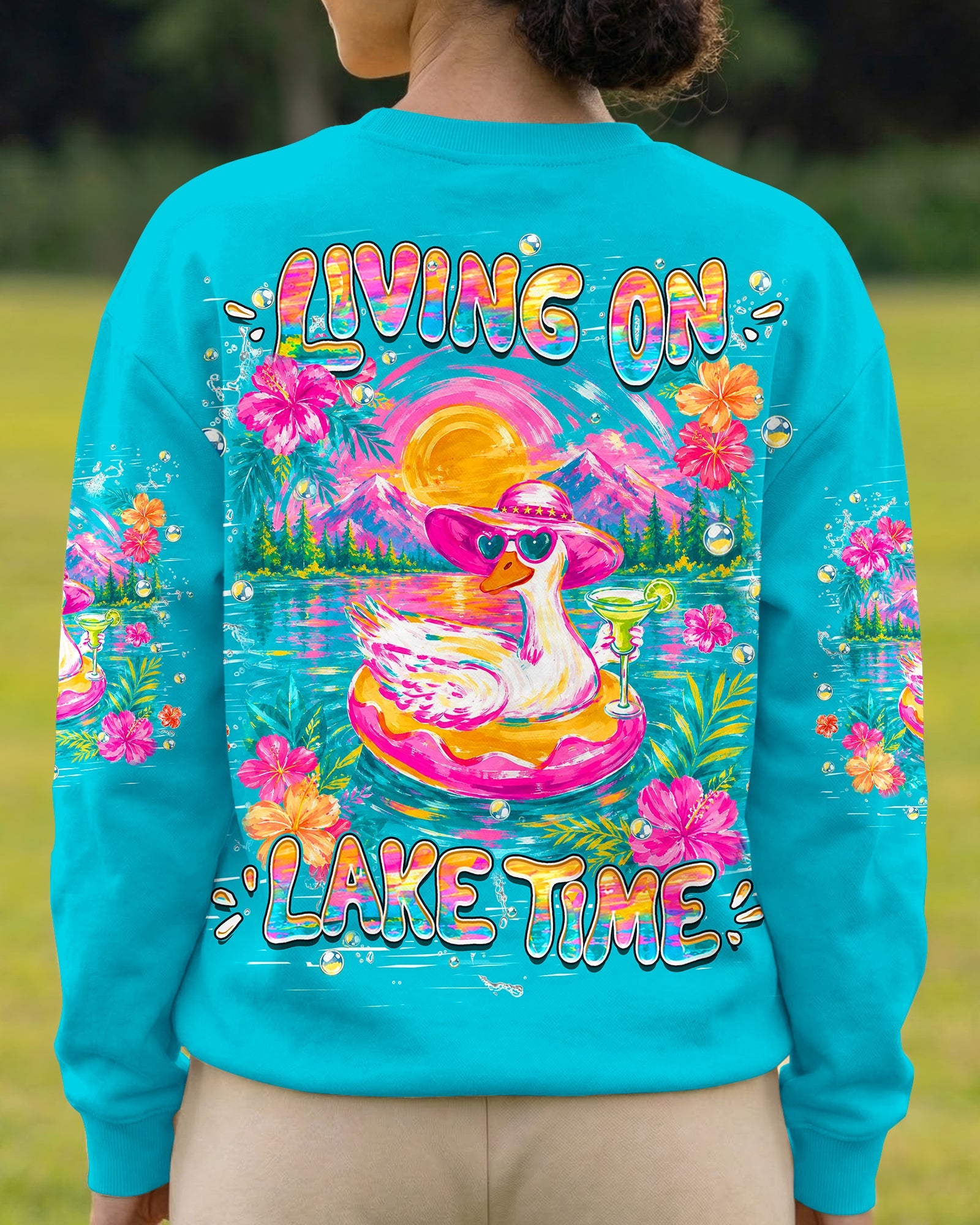 LIVING ON LAKE TIME GOOSE ALL OVER PRINT   - TLHN2205263