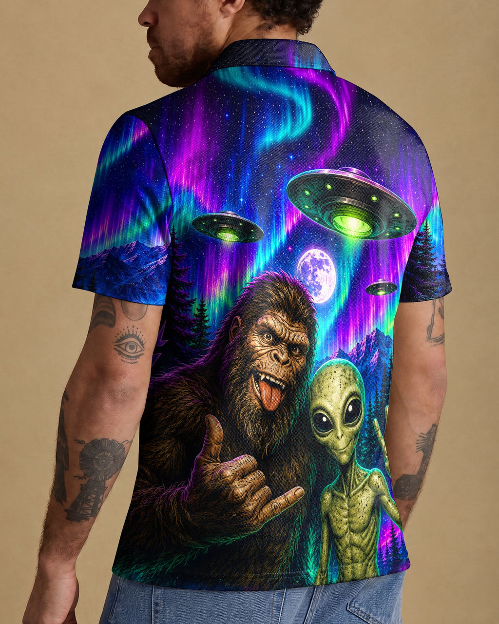 SELFIE BIGFOOT ALIEN AURORA ALL OVER PRINT - TLHN0907263