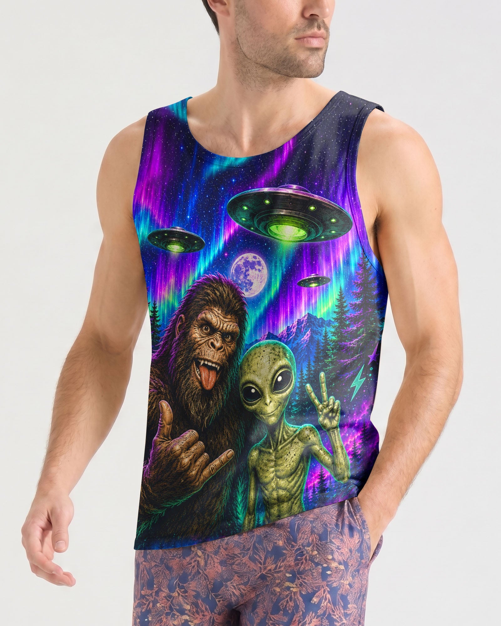 SELFIE BIGFOOT ALIEN AURORA ALL OVER PRINT - TLHN0907263
