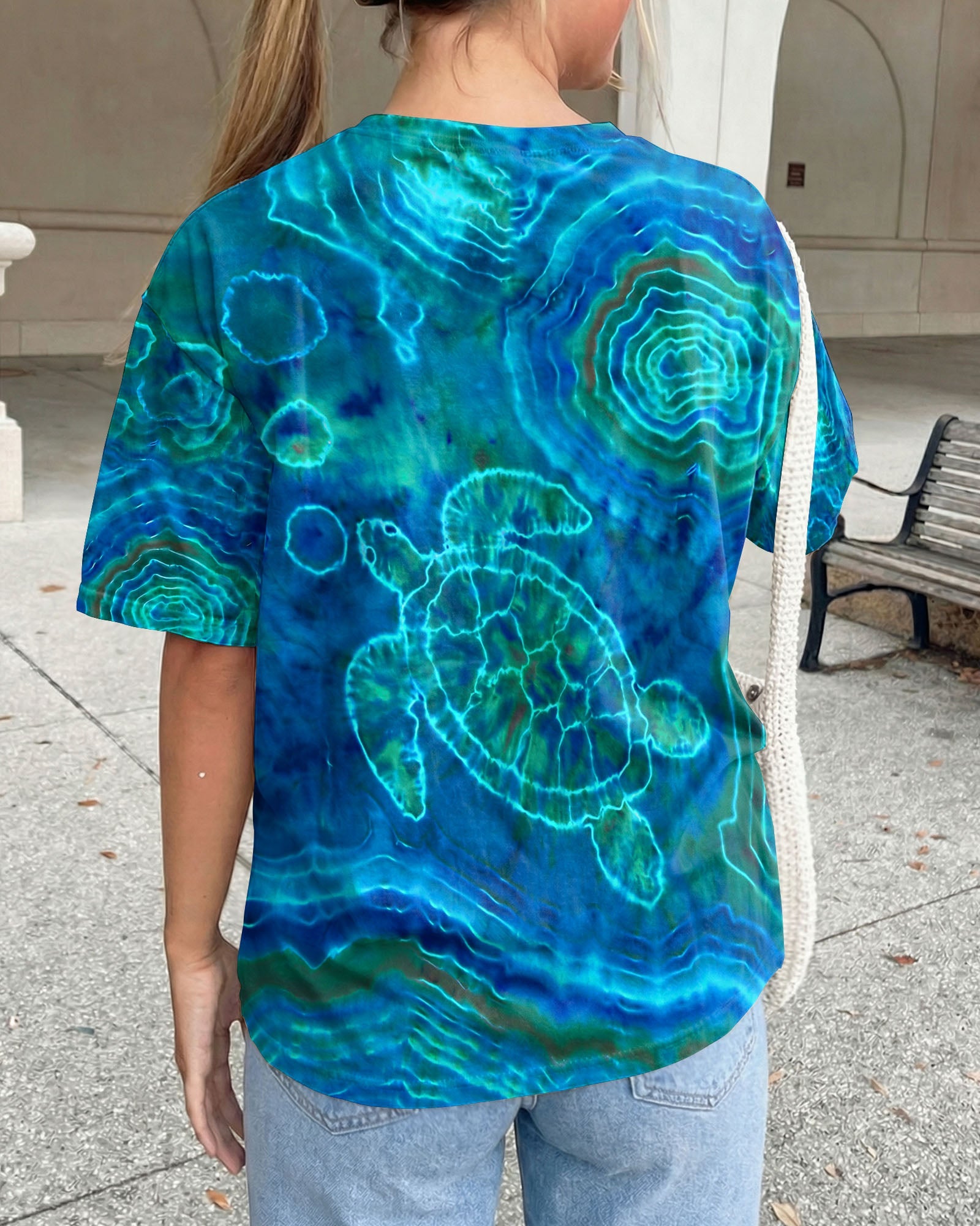 TURTLE UNDERSEA ALL OVER PRINT - TLHN2004261