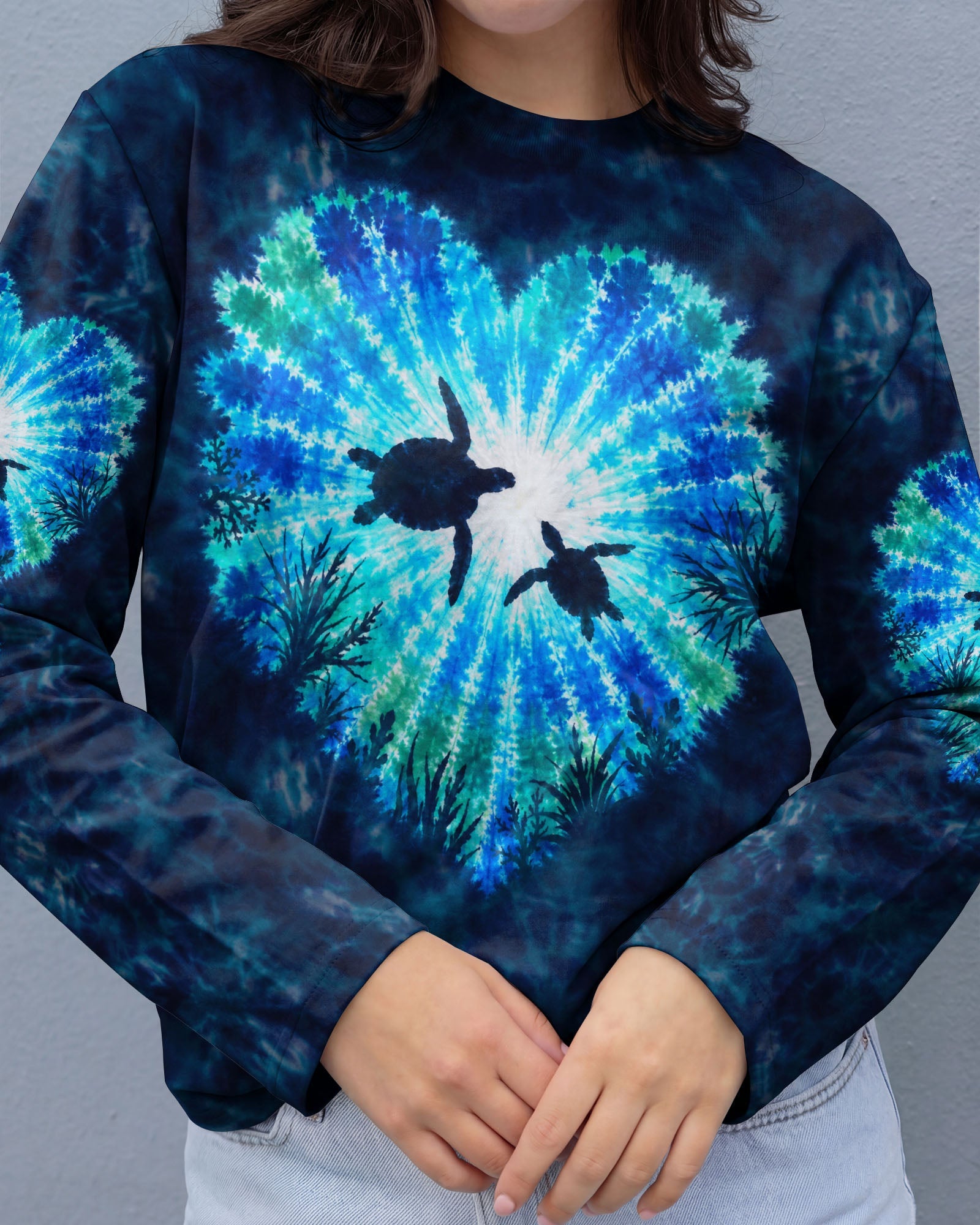 HEART OF THE SEA TURTLES BURST ALL OVER PRINT  - TLNO2506262