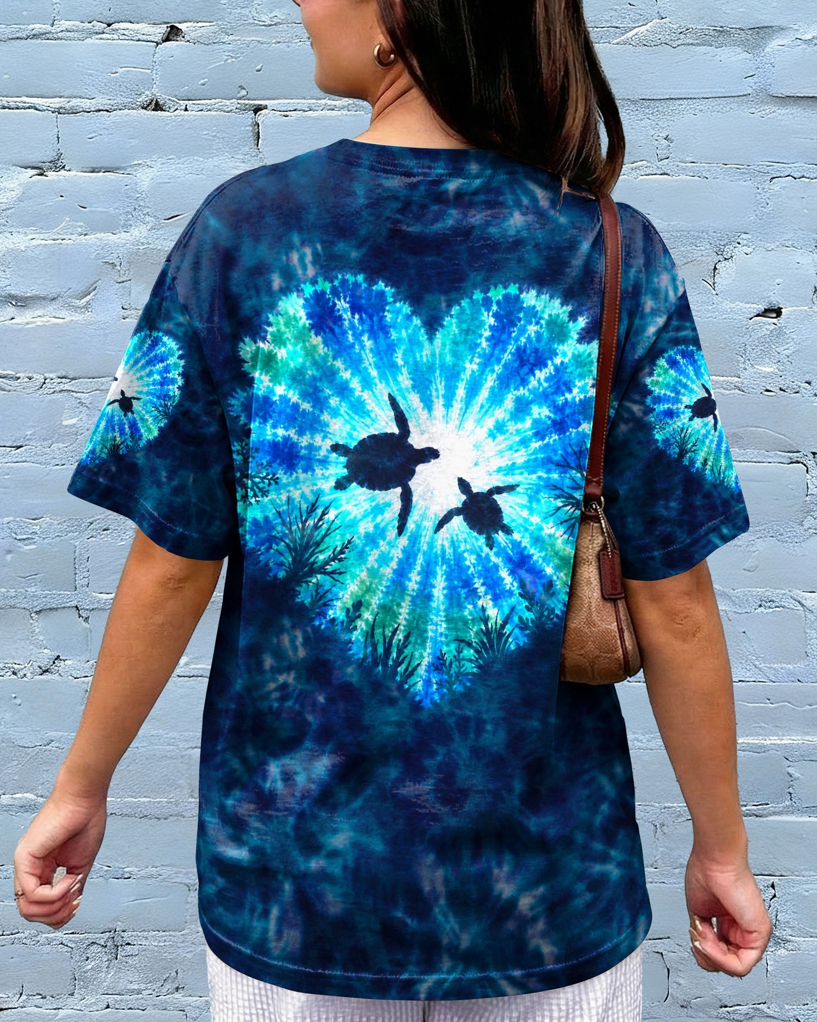 HEART OF THE SEA TURTLES BURST ALL OVER PRINT  - TLNO2506262