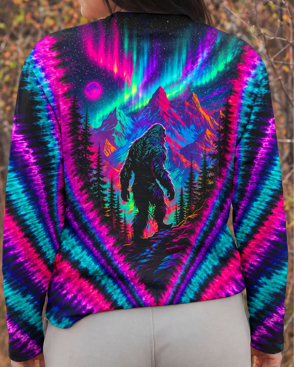 BIGFOOT IN THE FOREST AURORA V PATTERN  ALL OVER PRINT  - TLTW1307261