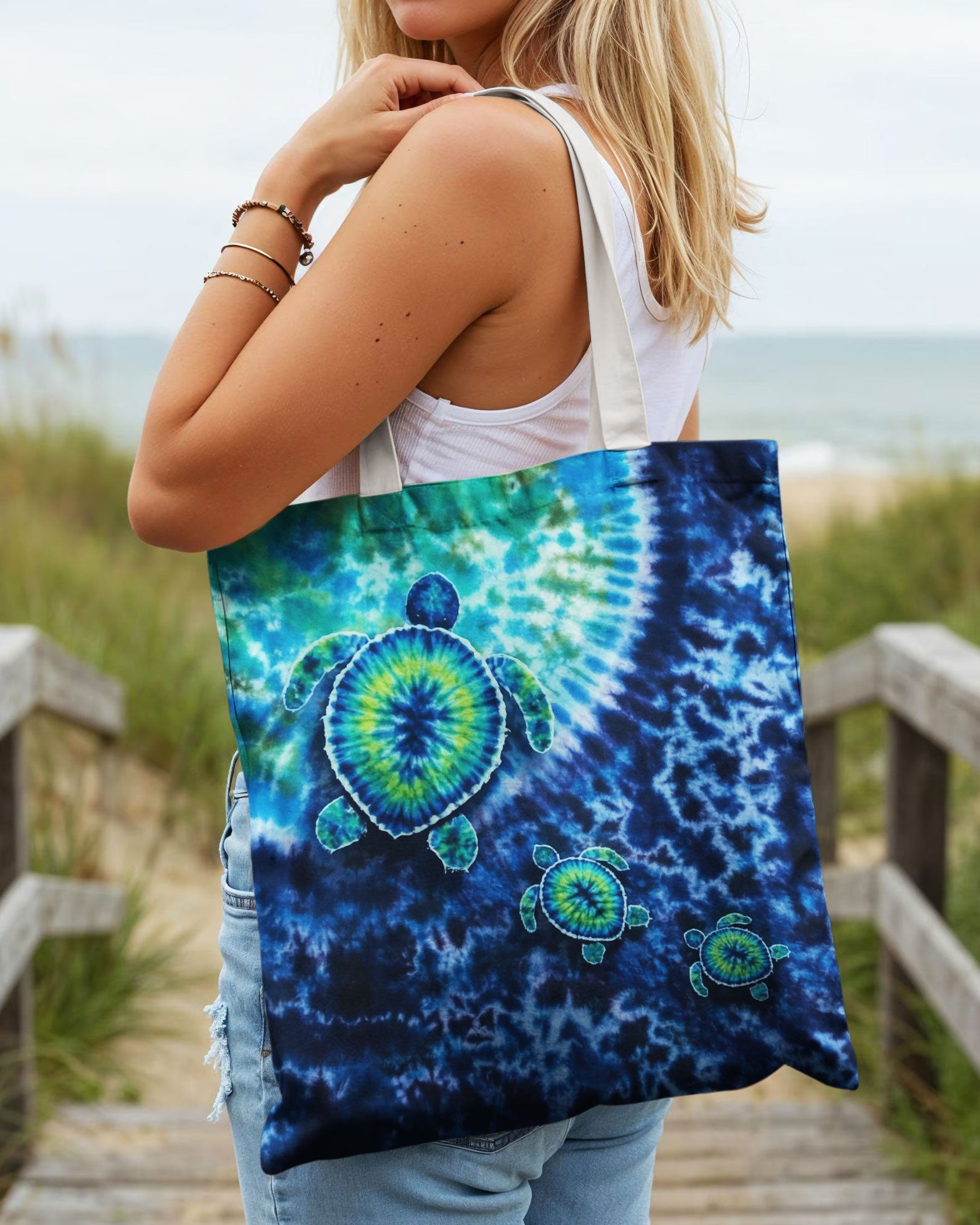 SEA TURTLE BLUE OCEAN SWIRL TOTE BAG  - TLNO1304266